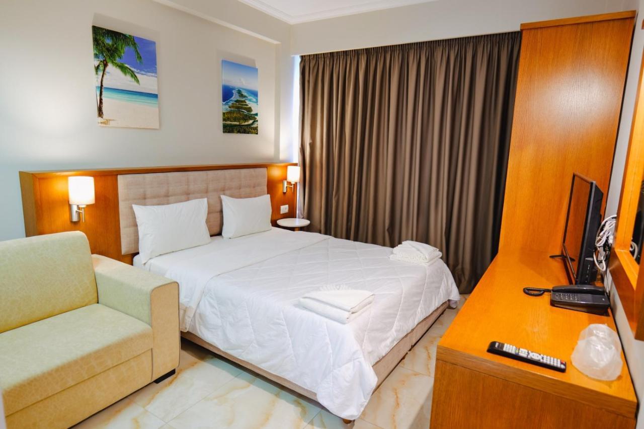 Hotel Sole Mare كساميل المظهر الخارجي الصورة
