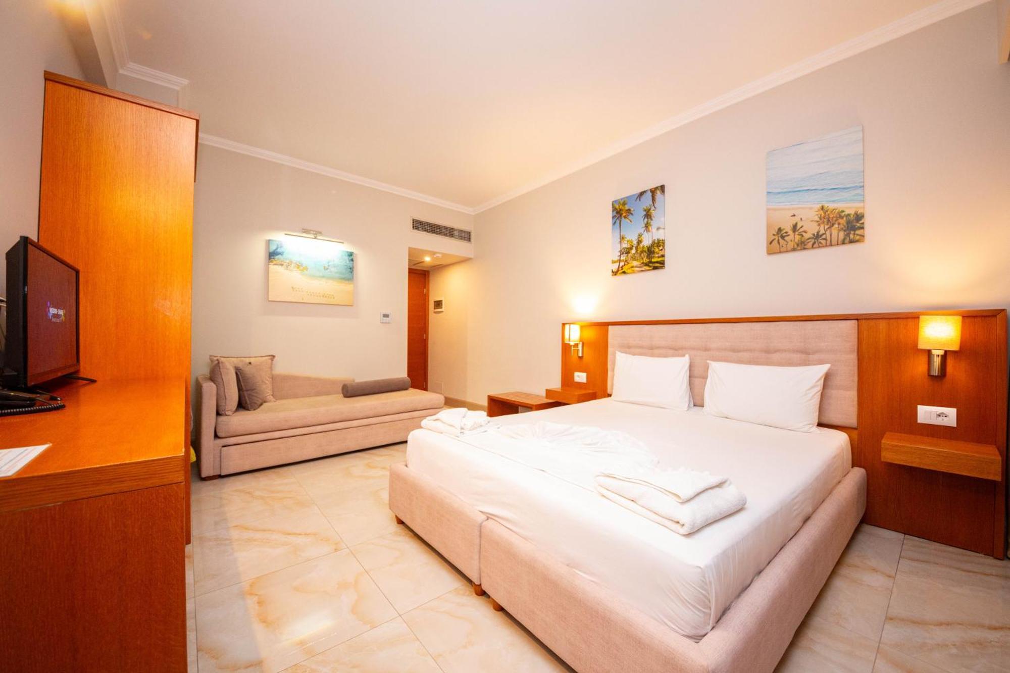 Hotel Sole Mare كساميل المظهر الخارجي الصورة